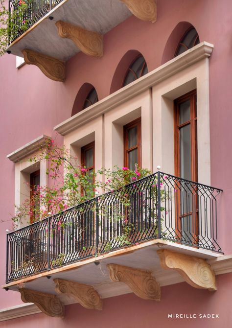 Saifi Village Beirut, Lebanese Architecture, Wood Window Frame, Apartments Exterior, Balcony Flowers, Beirut Lebanon, Classical Architecture, Old Buildings, Beirut