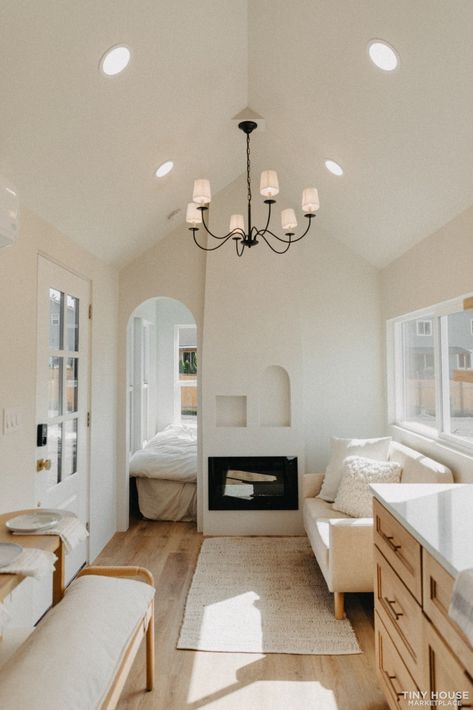 Gorgeous Tiny House with Arches & First Floor Bedroom Tiny House Talk, Tiny House Interior Design, Tiny House For Sale, Tiny House Listings, Tiny House Floor Plans, Modern Tiny House, Tiny House Interior, Tiny Houses For Sale, Tiny House Living