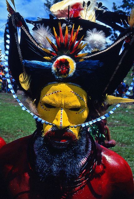 Eric Lafforgue, Tableau Art, We Are The World, New Guinea, African Masks, World Cultures, People Of The World, Papua New Guinea, People Around The World