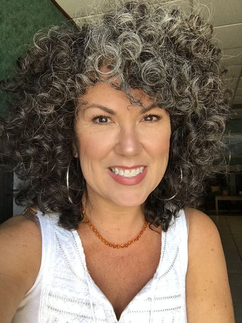 3 C Curly Hair, Mid Length 3b Curly Hair, Fine 3b Curly Hair, Type 3 Curly Hair Bob, Mid Length Curly Grey Hair Over 50, 2c And 3a Curly Hair, 3c Curly Hair, Middle Aged Woman, Grey Hair Inspiration