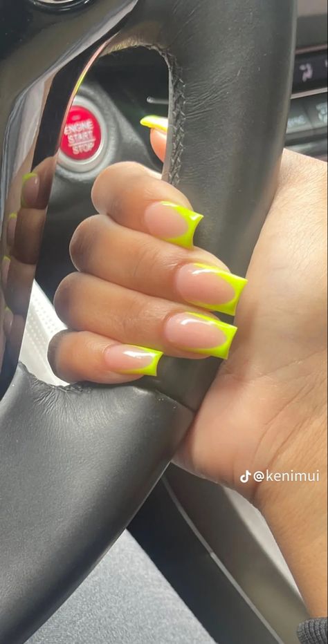 Green French Tip Nails Square, French Tip Nails Square Short, Neon Green French Tip Nails, Neon Green French Tip, French Tip Nails Square, Nails Square Short, Green French Tip Nails, Green French Tip, Lime Green Nails