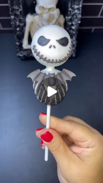 Watson Shelley on Instagram: "Jack Skellington Cake Pops" Jack Skellington Oreo Pops, Jack Skellington Cake Pops, Jake Skellington, Jack Skellington Cake, Oreo Pops, Halloween Food, Cookie Recipe, Jack Skellington, Cake Pops