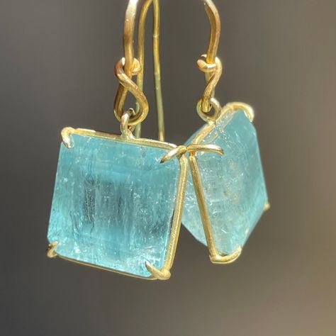 Cube Earrings, Multicolor Jewelry, Jewelry Hanger, Diy Wire Jewelry, Jewelry Lookbook, Fantasy Jewelry, Aquamarine Blue, Gems Jewelry, Jewelry Maker