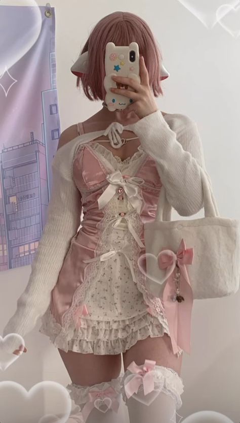 ꒰✿꒱: 𝘣𝘺 𝘮𝘪𝘳𝘶𝘬𝘶𝘳𝘶𝘮 Curvy Kawaii Outfit, Kawaii Style Outfits Pink, Pink Outfits Kawaii, Pastel Alternative Outfits, Food For Thought Outfit, Mirukurum Outfits, Different Clothing Aesthetics Types List, Kawaii Outfits Pink, Pink Kawaii Outfits