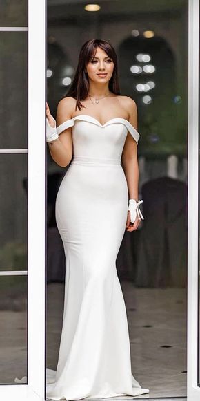 Off The Shoulder Wedding Dresses, Wedding Dresses White, Wedding Dresses 2018, Top Wedding Dresses, Fitted Wedding Dress, Jenny Packham, Modest Wedding Dresses, Satin Wedding, Wedding Dresses Romantic