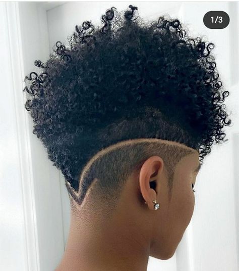 Natural Hair Haircuts, Short Natural Haircuts, Short Hair Designs, Shaved Side Hairstyles, Shaved Hair Designs, Tapered Natural Hair, Natural Hair Cuts, Tapered Hair, Natural Hair Short Cuts