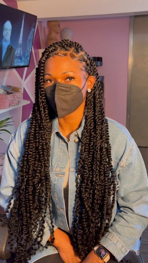 Passion Twist Styles, Spoiled Girl, Hair Braid Patterns, Marley Twist, Lemonade Braids Hairstyles, Loc Inspiration, Short Box Braids Hairstyles, Passion Twists, Girl Aesthetics