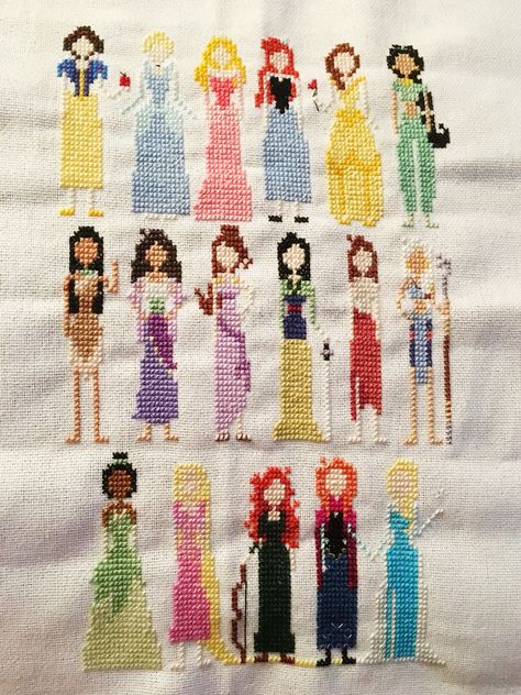 Princess And The Frog Cross Stitch, Cinderella Cross Stitch Pattern, Disney Princess Cross Stitch Patterns, Barbie Cross Stitch Pattern, Barbie Cross Stitch, Moana Cross Stitch, Cinderella Cross Stitch, Disney Princess Cross Stitch, Disney Cross Stitch Kits