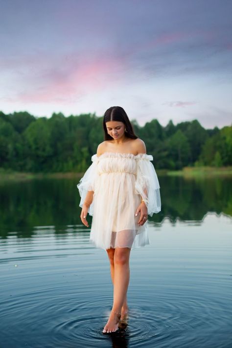 Virginia sunset walk on water photoshoot Senior Pictures Water, Lake Senior Pictures, Sunset Senior Pictures, 30th Birthday Outfit, Water Fashion, Senior Photoshoot Poses, Sunset Walk, Water Photoshoot, Lake Photoshoot