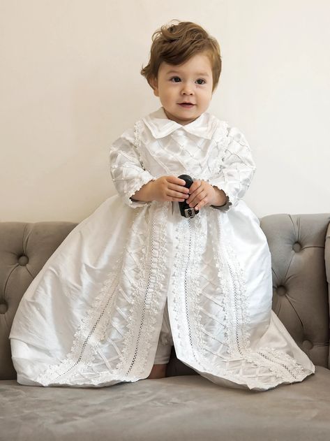 Baby Boy Christening Gown Spanish Style Outfit ropones Para - Etsy Boy Baptism Outfit Catholic, Spanish Style Outfit, Baptism Gown Boy, Baby Baptism Outfit, Christening Gowns For Boys, Baby Christening Gowns, Baby Boy Baptism Outfit, Baby Baptism Dress, Boy Baptism Outfit