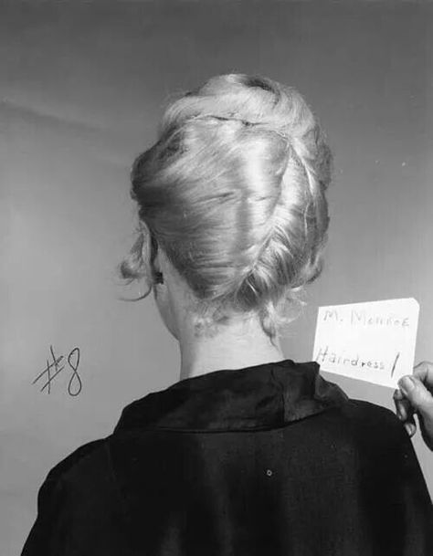 Marilyn Monroe Hair, Marilyn Monroe Costume, Let's Make Love, 1960s Hair, Lets Make Love, Hair Test, French Pleat, Marilyn Monroe Photos, Make Love