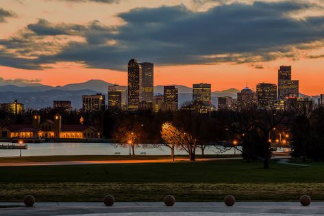 17047106726_197ebbcbb8_k (1) Colorado Artwork, Denver Colorado Skyline, Twitter Banners, Denver Skyline, Colorado City, Skyline Silhouette, Canada Photos, Free Backgrounds, Cityscape Photography