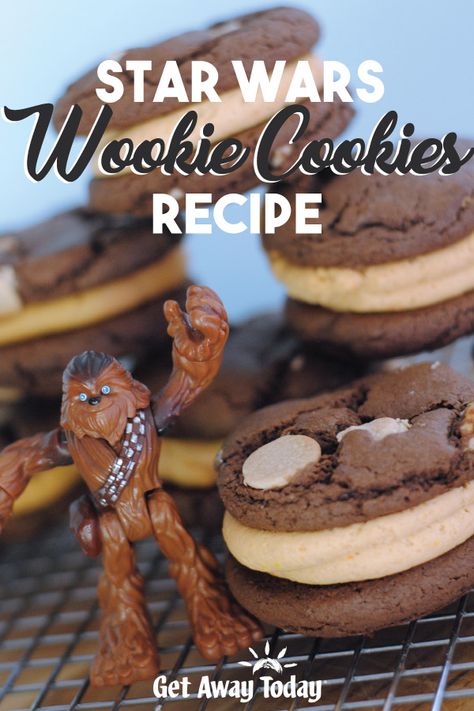 Star Wars Wookie Cookies Recipe || Get Away Today Star Wars Dessert, Star Wars Wookie, Wookie Cookies, Chocolate Covered Bacon, Disney Inspired Recipes, Disney Baking, Disney Dishes, Disney Inspired Food, Star Wars Food