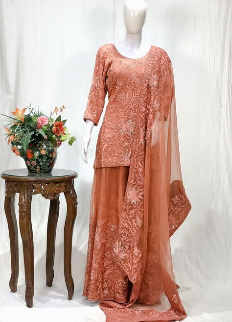 Floor-length Organza Sharara With Resham Embroidery, Embroidered Floor-length Organza Sharara, Peach Sharara With Resham Embroidery, Suit Dress Wedding, Organza Sharara Suit, Pink Resham Embroidered Organza Sharara, Semi-stitched Peach Sharara With Intricate Embroidery, Organza Sharara, Kashmiri Suits