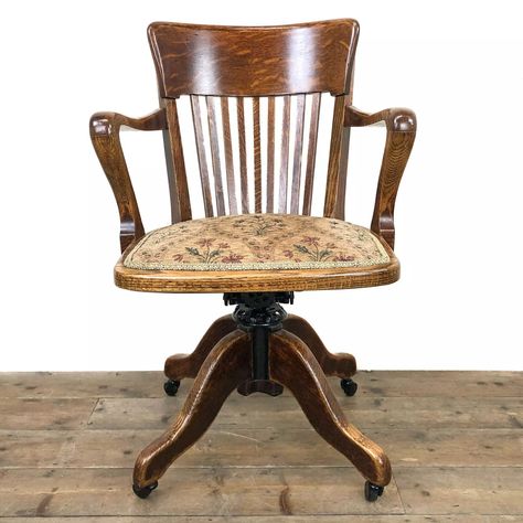 Early 20th Century Oak Captain’s Swivel Chair in Antique Desk Chairs Antique Office Furniture, Antique Desk Chair, Oak Office, Swivel Desk Chair, Swivel Desk, Industrial Mirrors, Hanging Floor Lamp, Swivel Chair Desk, Antique Desk