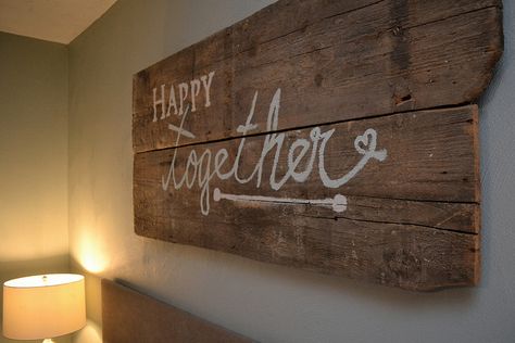 New bedroom barnwood sign via @Kim Woodward @ Newly Woodwards Diy Barnwood, Barn Board Signs, Board Signs, Barn Wood Crafts, Barn Wood Projects, Barn Wood Signs, Barn Board, Happy Together, Diy Signs