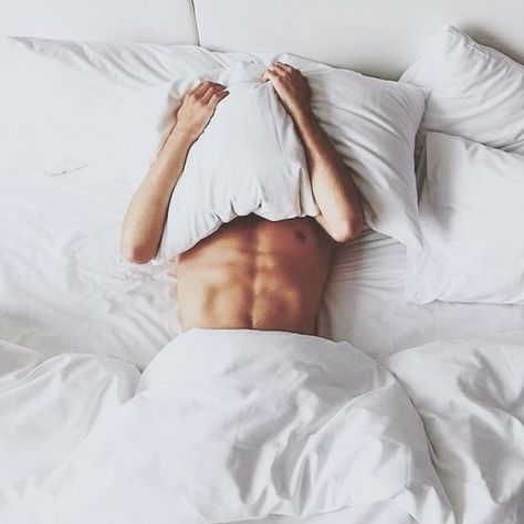 Setting our clocks back means an extra hour of sleep 💤 aka the best Sunday of the year! #beautysleep #DaylightSavingTimeEnds #FallBack #repost #AuroSkincare The Hating Game, In Bed, White Sheets, Jane The Virgin, Foto Poses, Tumblr Boys, Eye Candy, A Man, Wattpad