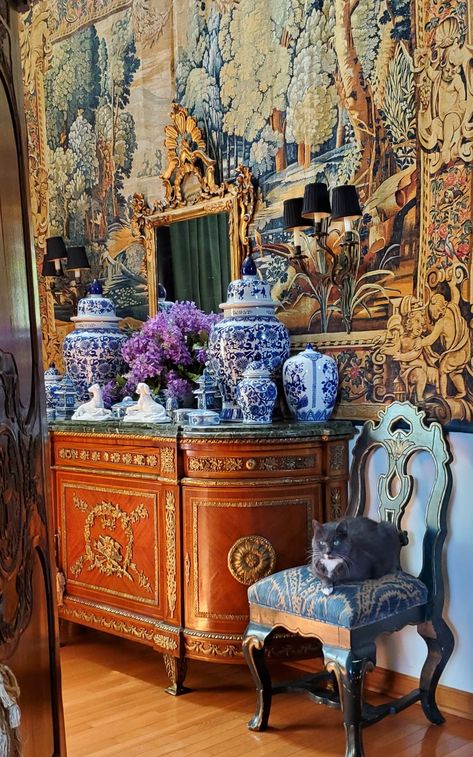 How to Buy on Facebook Marketplace | Edith & Evelyn Decorating With Chinoiserie, Classical Interior, French Style Furniture, Interior Textiles, Colonial Decor, World Decor, Chinoiserie Chic, Asian Decor, Accent Wall Decor