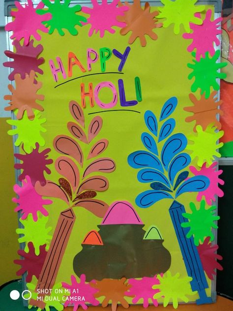 Holi Board Decoration Ideas For School, Holi Board Decoration, Holi Charts For School, Holi Card, Holi Decoration, Notice Board Decoration, Soft Board Decoration, Handmade Hamper, Happy Teachers Day Card