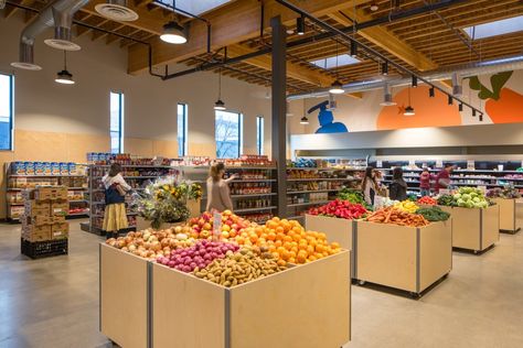 Food Bank Design, Fruit Kiosk, Industrial Sheds, Grocery Market, Supermarket Design, Bank Design, Banks Building, Modern Food, Food Insecurity