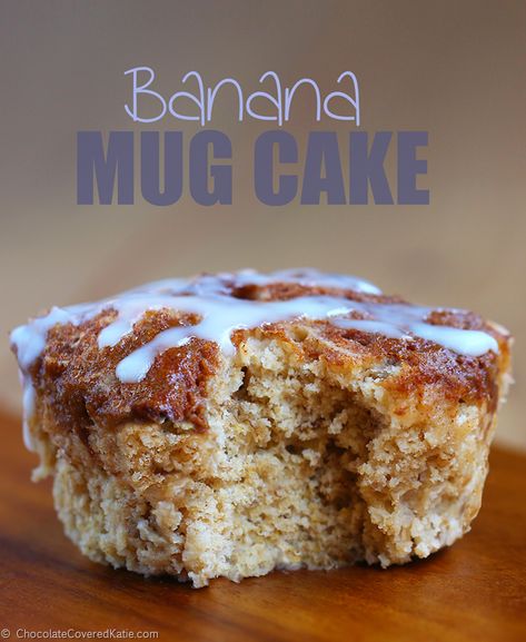 Got breakfast? In less than 5 minutes, this bakery-style mug cake can be yours. And the entire... Banana Mug Cake, Chocolate Covered Katie, Mug Cakes, 100 Calorie, Banana Breakfast, Mug Recipes, Low Calorie Desserts, 100 Calories, Breakfast Cake