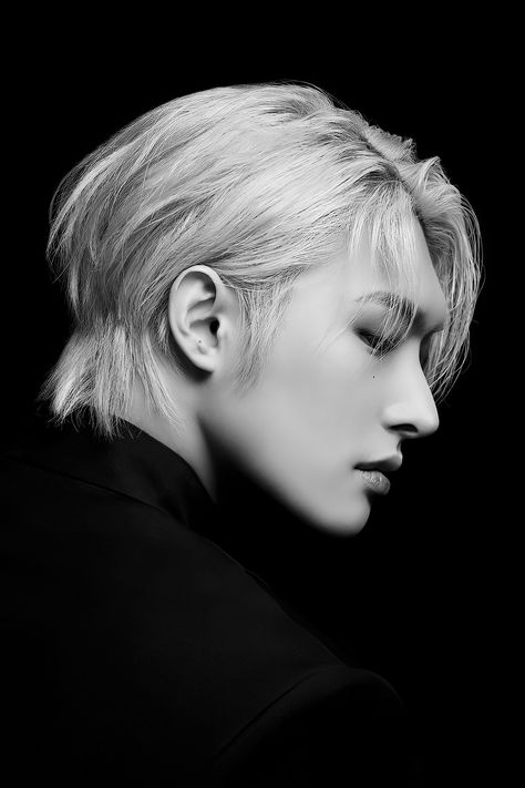 Mingi Ateez, Song Mingi, White Picture, Google Search, Black And White, Hair, White, Black