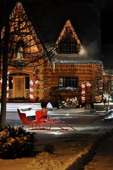 Christmas 4U Log Cabin Christmas, Snowy Night, Christmas Dreaming, Cabin Christmas, Log House, Animated Christmas, Christmas Gif, A Log, Christmas Scenes