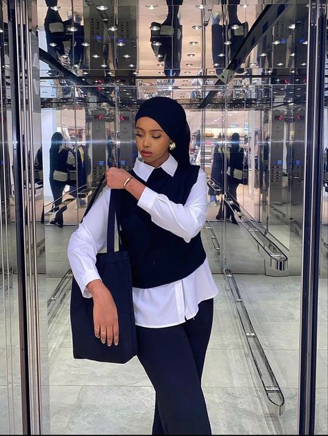 Coprate Baddie Fits, Hijabi Corporate Wear, Official Casual Wear For Ladies, Corporate Hijab Work Outfits, Hijabi Office Wear Classy, Corporate Hijabi Outfit, Hijabi Work Outfits Office Wear, Hijab Business Casual, Cooperate Wears Ideas For Ladies