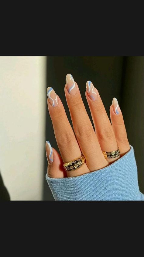 Unghie Sfumate, Minimal Nails, Almond Acrylic Nails, Minimalist Nails, Classy Nails, Funky Nails, Pretty Acrylic Nails, Chic Nails, Short Acrylic Nails