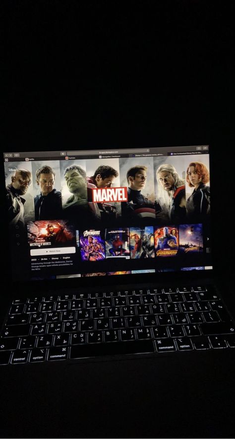 Watching Movie On Laptop Aesthetic, Watching Marvel Aesthetic, Knowledge Aesthetic, Emoji Nails, Batman Gifts, Dc World, Spiderman Comic, Pinturas Disney, Marvel 3