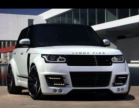 ♡♥♡♥ Luxury Cars Range Rover, Range Rover Vogue, White Range, Mc Laren, Jaguar Land Rover, Suv Cars, Black Rims, Range Rover Evoque, G Wagon