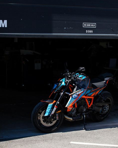 Ready to race 🤘🚀 KTM 1390 Super Duke R with the officially licensed NEBULA graphics from #motoproworks Ktm Motorcycles, Super Duke, Ready To Race, May 22, Bike, Cars, On Instagram, Quick Saves, Instagram