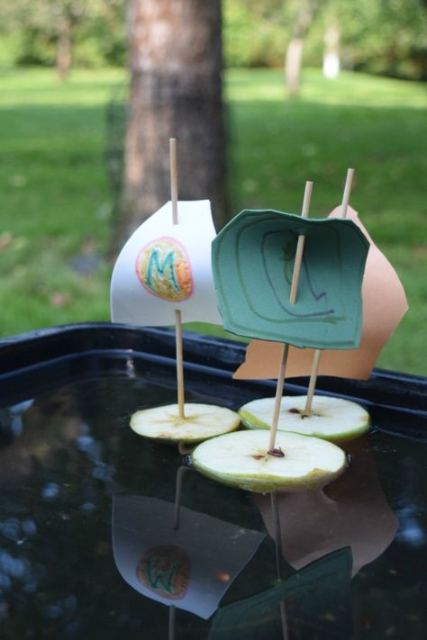 Apple boats - a fun activity for Autumn combining crafting, science and play. Apple Boats, Autumn Eyfs, Activities To Do With Toddlers, Fun Stem Activities, Outdoor Learning Activities, Forest School Activities, Boat Crafts, Eyfs Activities, Garden Activities