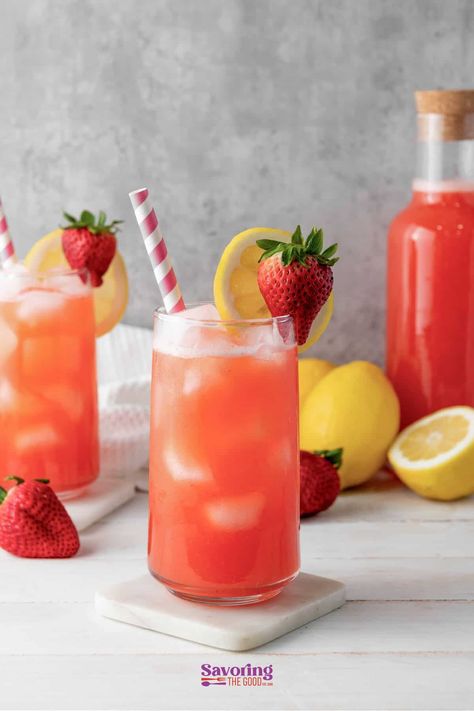 Fresh Homemade Strawberry Lemonade Recipe Homemade Strawberry Lemonade Recipe, Sparkling Strawberry Lemonade, Fresh Strawberry Lemonade, Homemade Strawberry Lemonade, Strawberry Lemonade Recipe, Food Tiktok, Fresh Strawberry Recipes, Perfect Summer Drink, Strawberry Tea