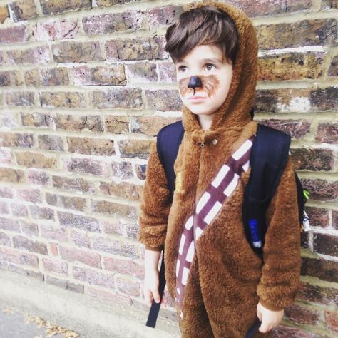 Chewbacca Face Paint, Chewbacca Makeup Cute, Wookie Costume, Star Wars Makeup, Kids Face Paint, Halloween 2023, Star Wars Party, Family Costumes, Chewbacca