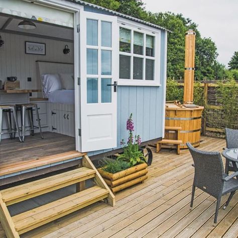 Shepherd's Hut by the lakeside with lovely views and a private hot tub.  The stylish glamping holiday. Glamping Pods, Lakeside Lodge, Garden Lodge, Lakeside Park, Hut House, Private Hot Tub, Caravan Interior, House Loft, Garage Remodel