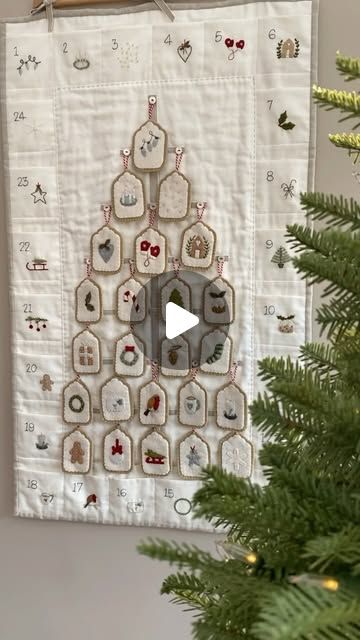 Advent Calendar Pattern, Advent Calendar Kit, Felt Advent Calendar, Fabric Advent Calendar, Happy Christmas Eve, Calendar Kit, Advent Calenders, Felt Christmas Decorations, Christmas Eve Box