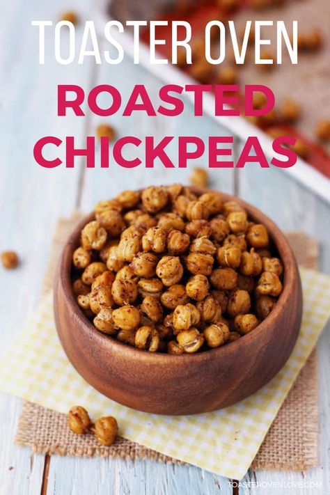 Toaster oven roasted chickpeas are a fun and healthy snack. They're easy to make and are a perfect addition to salads and avocado toasts! Chickpea Snack Recipes, Recipe Chickpeas, Snack Salad, Oven Roasted Chickpeas, Vegetarian Snack, Chickpea Recipes Roasted, Pasta Healthy, Weight Watcher Desserts, Salad Pasta