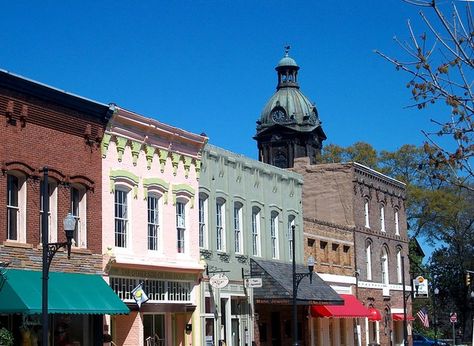 Newnan, Ga - Lived there 2 yrs and would go back there in a heartbeat! Newnan Georgia, Newnan Ga, 85th Birthday, Georgia On My Mind, Small Town Girl, Town Square, Places Of Interest, Greatest Adventure, Old Buildings