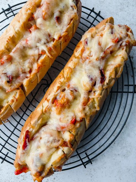 Cheesy Chicken Garlic Bread  - Together to Eat - Family Meals Baguette Meals Dinners, Bbq Chicken Garlic Bread, Garlic Bread Meatball Sandwich, Baguette Meal Ideas, Meals With Baguettes, Chicken Bread Roll, Recipes With Baguette Bread, Chicken Subs Recipes, Chicken Alfredo Garlic Bread Recipe