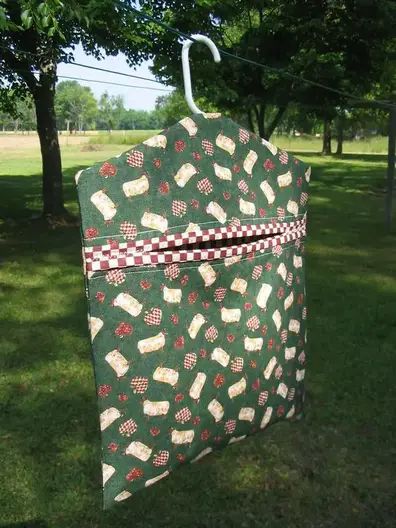 Diy Clothespin Bag, Clothespin Holder, Peg Bags, Clothespin Bag, Diy Sac, Peg Bag, Bag Pattern Free, Feed Bags, Bag Tutorial