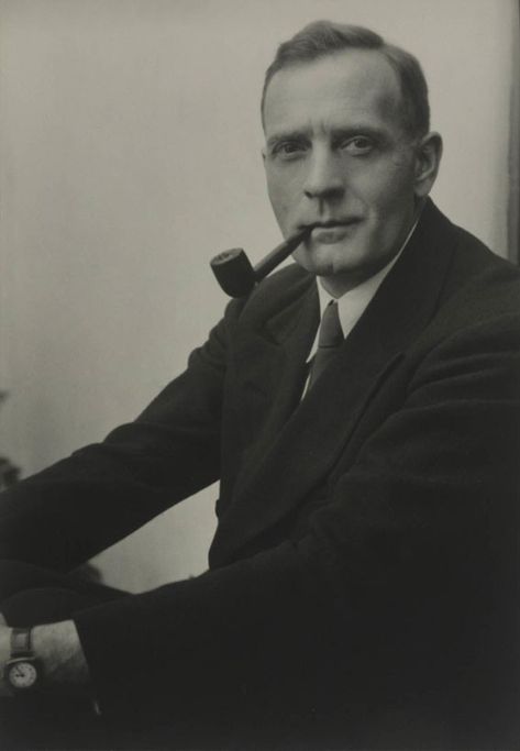 Edwin Hubble (1889–1953) was an American astronomer. He is best known for his discovery of galaxies other than our own Milky Way Galaxy. Georges Cuvier, Edwin Hubble, William Harvey, James Watson, Tata Surya, Rosalind Franklin, Acute Angle, Michael Faraday, Niels Bohr