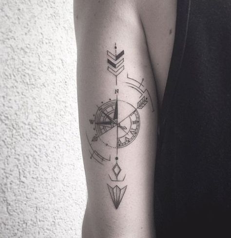 When it comes to tattoos, choosing the design is probably the most mind-boggling part. However, if you want something simple that reflects your personality then an arrow tattoo is your best pick. Perhaps the biggest… Mens Arrow Tattoo, Geometric Compass Tattoo, Geometric Compass, Tattoo Diy, Hourglass Tattoo, Tato Henna, Compass Tattoo Design, Tattoo Henna, Geometric Tattoo Design