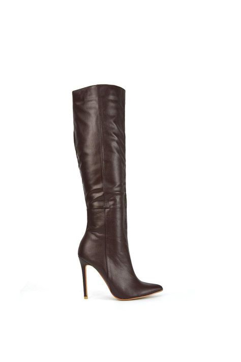 Discover 'Nora' Pointed Toe Zip Up Knee High Stiletto Heel Long Boots at XY London available to buy online at Debenhams. Available with next day delivery and free returns. Find your perfect fit today. High Heel Knee High Boots, Oversized Hoodie Dress, Pointy Boots, Heel Knee High Boots, Latex Leggings, Platform Stilettos, Stiletto Boots, Beautiful Boots, Boot Pumps