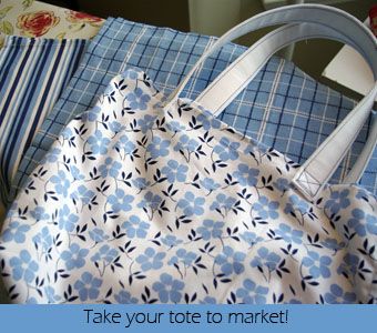 Make+a+Tote+from+a+Tea+Towel Swiffer Covers, Swiffer Duster, Tote Tutorial, Tote Bags Sewing, Craft Bags, Dollar Store Crafts, Craft Blog, Craft Storage, Easy Tutorial