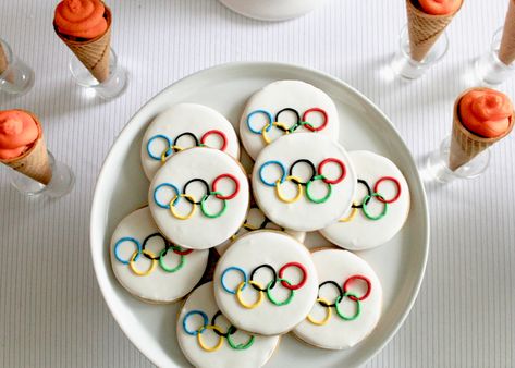 Olympic Party | Olympic Ideas | Go For Gold | Olympic Dessert Table | Kids Party Idea Olympic Desserts, Olympic Party Food, Summer Olympics Party, Kids Birthday Ideas, Olympic Food, Olympics Decorations, Olympic Theme Party, Olympic Idea, Olympics Party