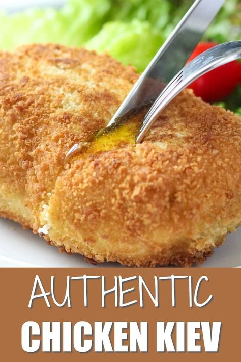 Foreign Food Recipes, Chicken Comfort Food, Ukraine Recipes, Chicken Kiev Recipe, Chicken Entree, Regional Recipes, Breaded Chicken Recipes, Cordon Blue, Chicken Kiev