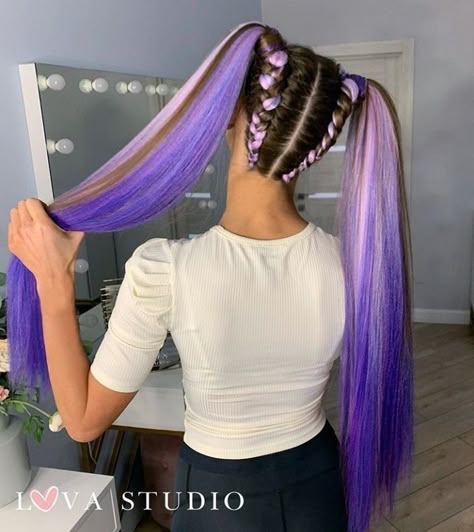 Color Extensions Braids, Festival Braids With Color Extensions, Hairstyle Trends 2023, Long Hairstyles Simple, Rebonding Hair, New Girl Fashion, Edc Hair, Festival Hair Braids, Hair Styles For Girls