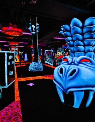 KISS by Monster Mini Golf- Las Vegas Las Vegas Attractions, Vegas Attractions, Gate Ideas, Vacation Usa, Mini Golf, New Year’s Eve, Las Vegas, Gate, Kiss