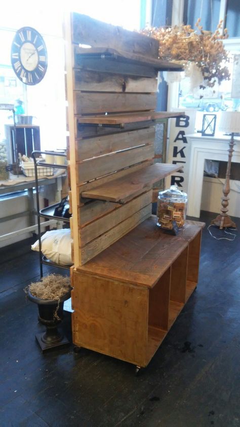 Rolling slat wall apothacary cabinet @vintagecottage5 Vendor Booth Display Walls, Slat Wall Display Retail, Retail Slat Wall Ideas Display, Antique Booth Wall Ideas, Pallet Display Ideas Retail, Rustic Store Displays, Consignment Shop Ideas, Diy Display Shelves, Booth Walls